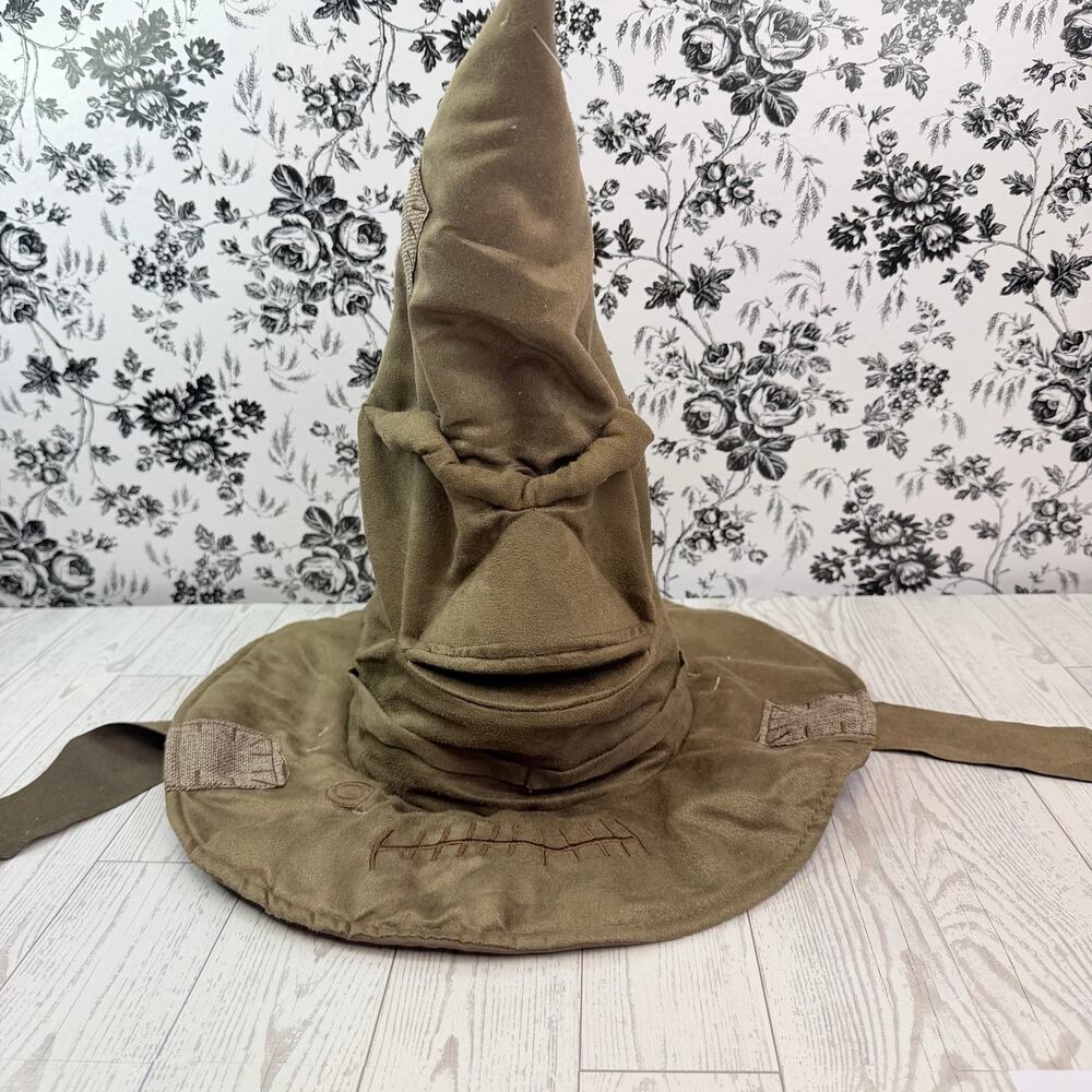 Vintage Harry Potter Animated Talking Sorting Hat Cloth Cosplay WizardingWorld